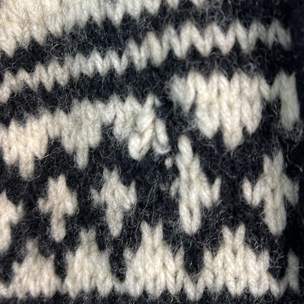 Hand Crafted Cream and Black Embroidered V-Neck Sweater - Picture 9 of 12